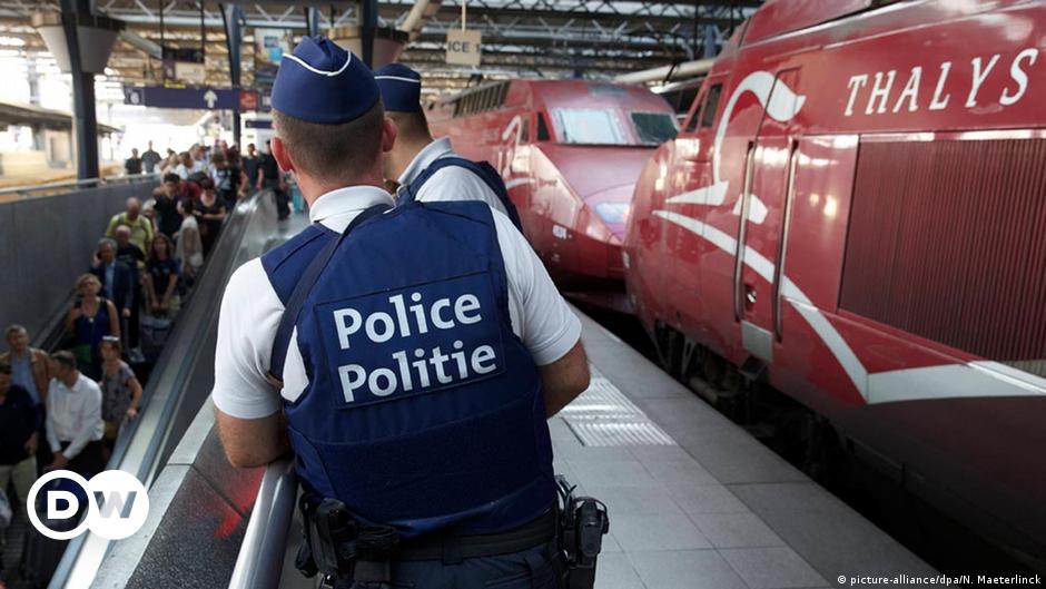 Вопросы безопасности в европе. Поезд Амстердам Париж. Террорист в поезде Амстердам Париж. Амстердам поезд.
