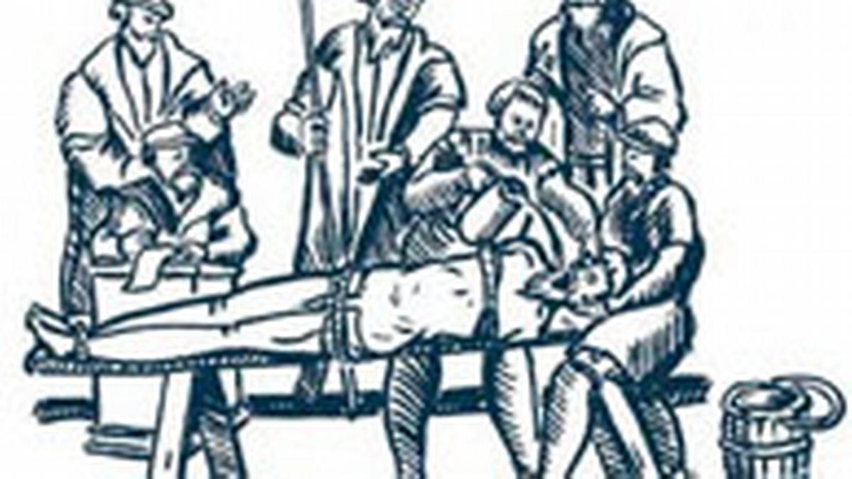 Средневековая пытка водой. Пытки женщин в средние века. Водные пытки